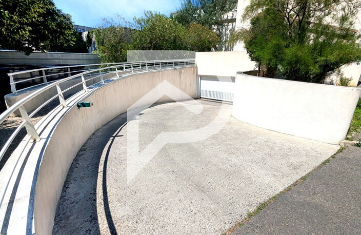Parking / box Avignon 22 m2 — photo 4