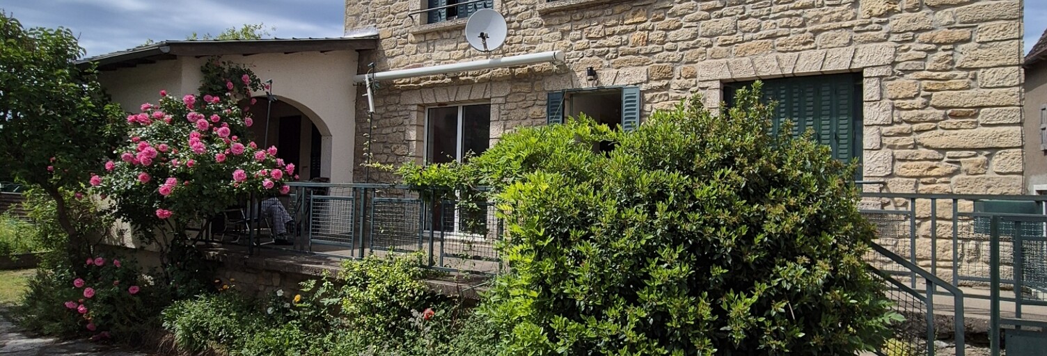 Maison 9 Pièces 247 m² à vendre à Saint-Germain-du-Teil (48340)