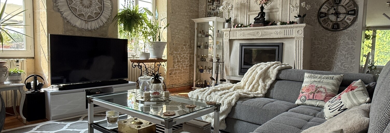 Maison 5 Pièces 190 m² à vendre à Fontaines-d'Ozillac (17500)