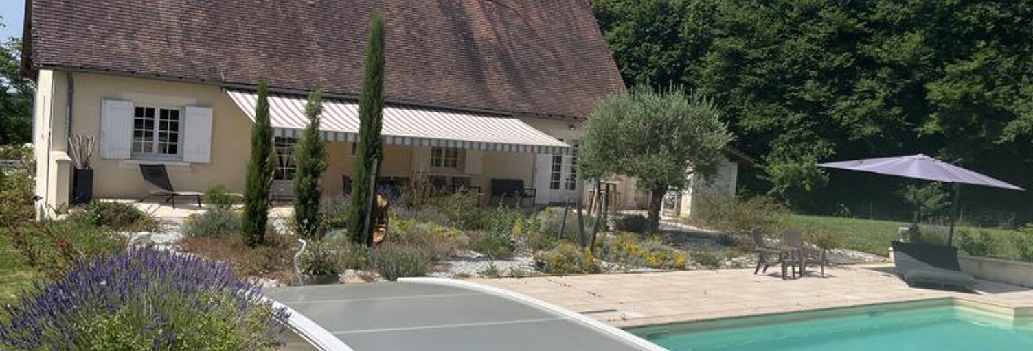 Maison 10 Pièces 181 m² à vendre à Bassillac (24330)