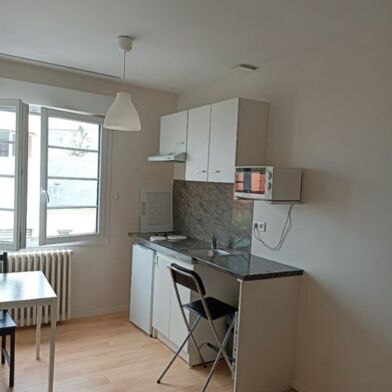 Appartement 1 pièces 650 €