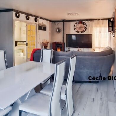 Maison 5 pièces 299900 €