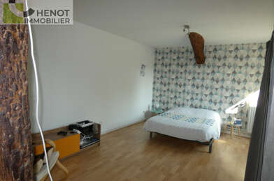 Maison 7 pièces 220000 €