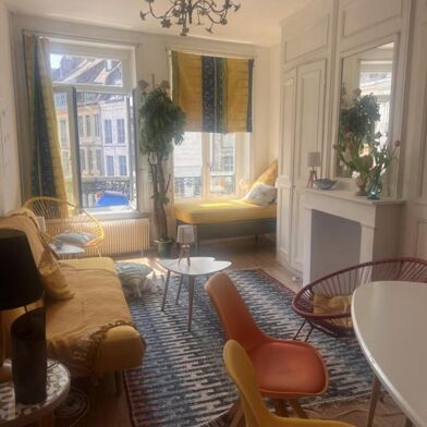 Appartement 5 pièces 1390 €