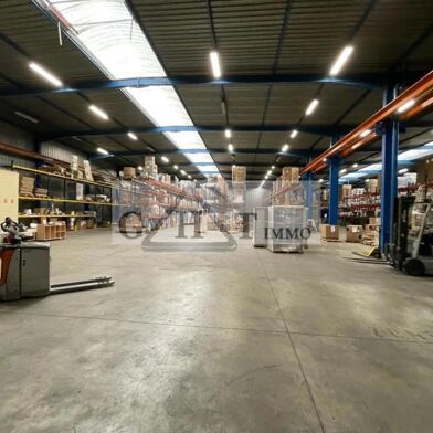 Local industriel  32500 €