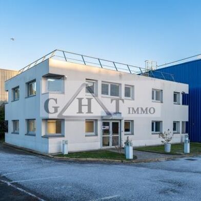 Local industriel  30000 €