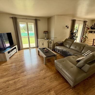 Maison 8 pièces 475000 €