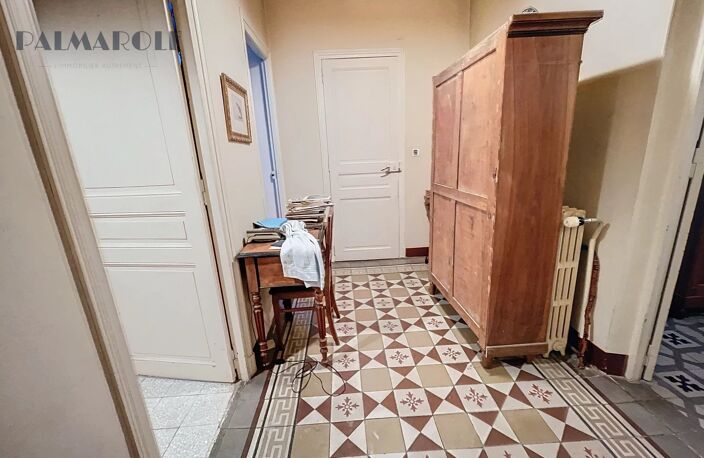 À VENDRE – Perpignan Bas Vernet – Maison de ville de caractère avec caves — photo 3
