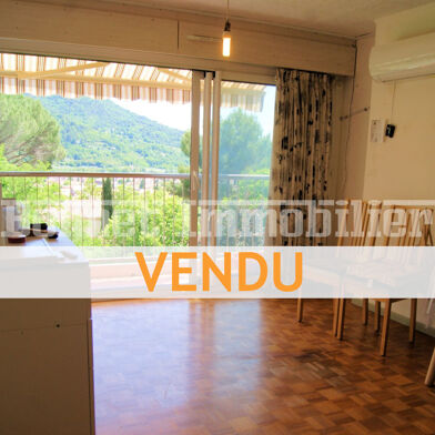 Appartement 2 pièces 135000 €