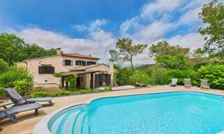 Maison 7 Pièces 235 m² à vendre à Opio (06650)