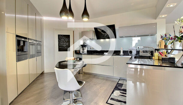 Appartement 5 pièces  à vendre Carqueiranne 83320