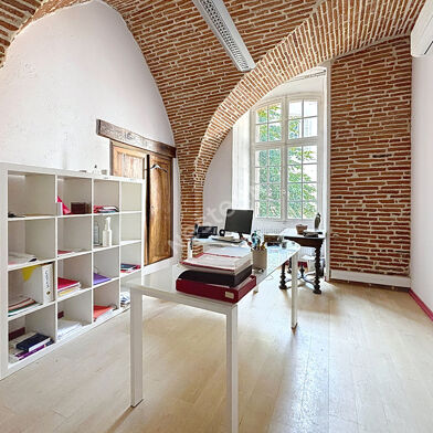 Appartement 10 pièces 395000 €