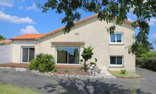 Maison 5 Pièces 134 m² à vendre à Semussac (17120)