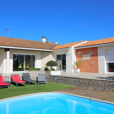 Maison 4 pièces 707000 €