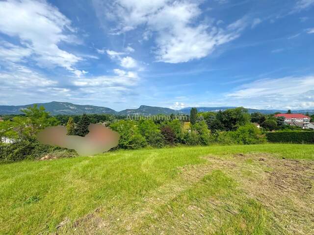 Terrain 707 m² - Les Avenières — photo du bien