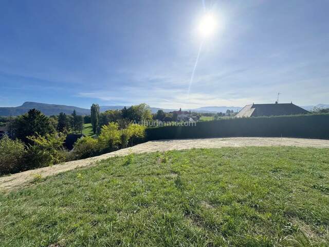 Terrain 818 m² - Les Avenières — photo du bien