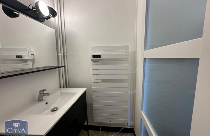 Location appartement 1 pièce 21 m² à Tours (37000) — photo 4