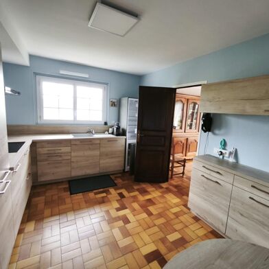 Maison 6 pièces 325500 €