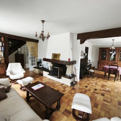 Maison 6 pièces 299000 €