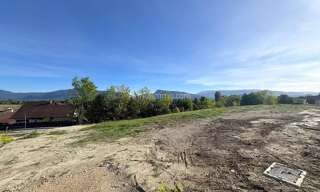 Terrain  669 m² à vendre à Les Avenières Veyrins-Thuellin (38630)