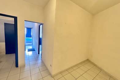 Commerce 2 pièces 43300 €