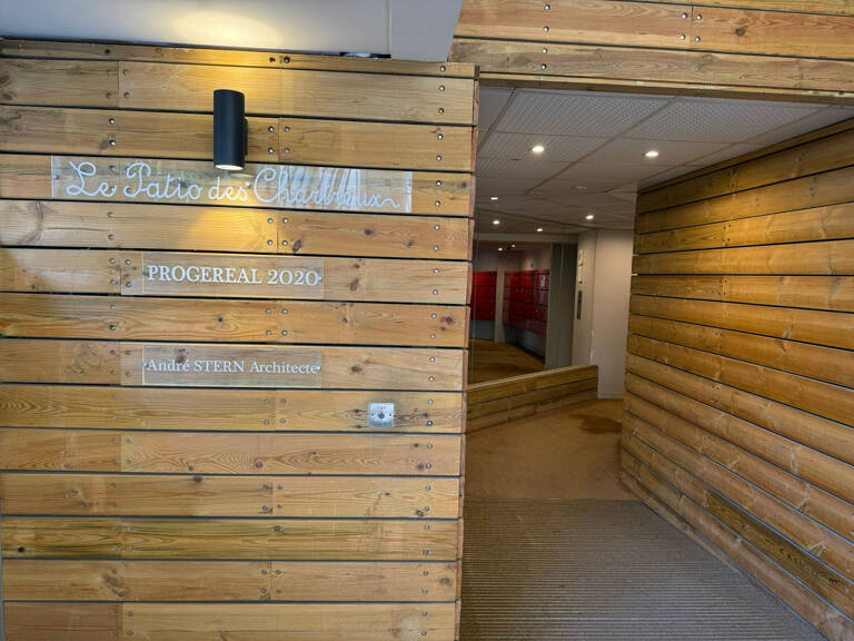 Appartement type 3 de 60m2 avec terrasse et box - 13004 Mars — photo 1