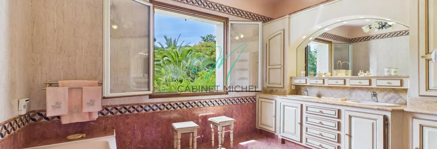 Maison 17 Pièces 678 m² à vendre à Le Rouret (06650)