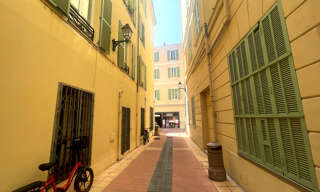 Commerce  20 m² à vendre à Menton (06500)