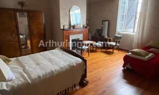 Maison 12 Pièces 400 m² à vendre à Nay (64800)