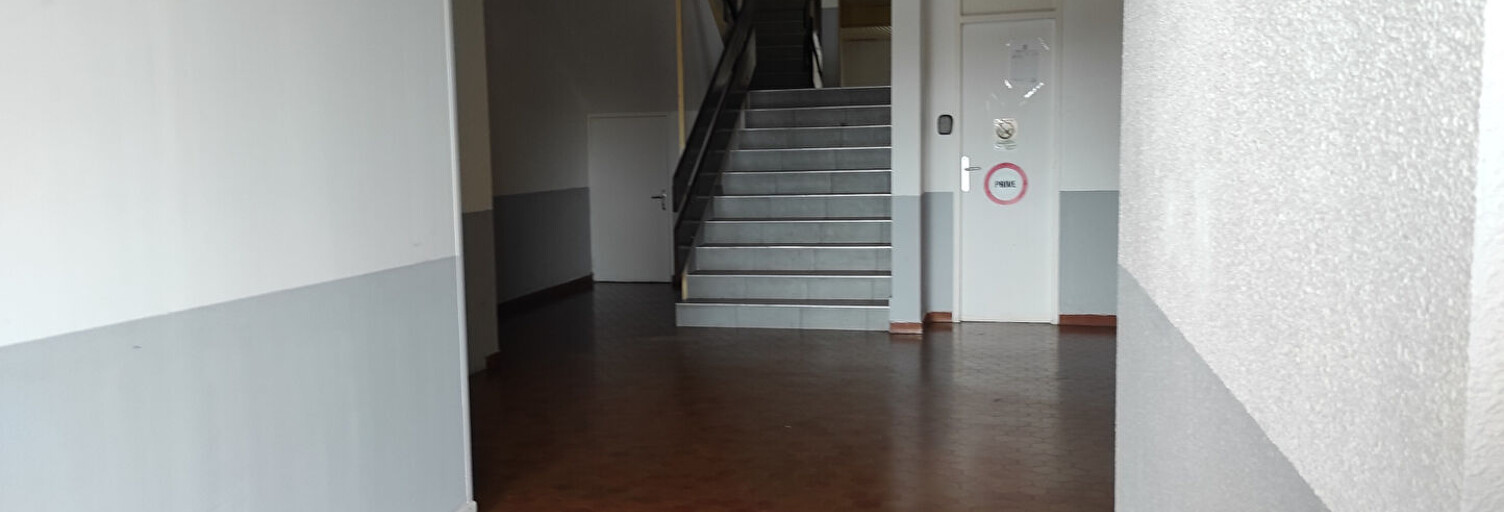 Immeuble  300 m² à vendre à Yvrac (33370)