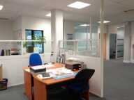 BUREAUX à LOUER — photo 2