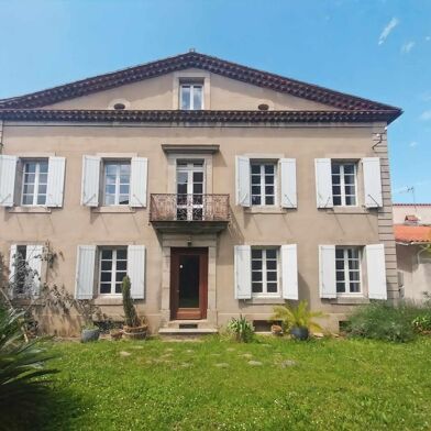 Maison 10 pièces 215000 €