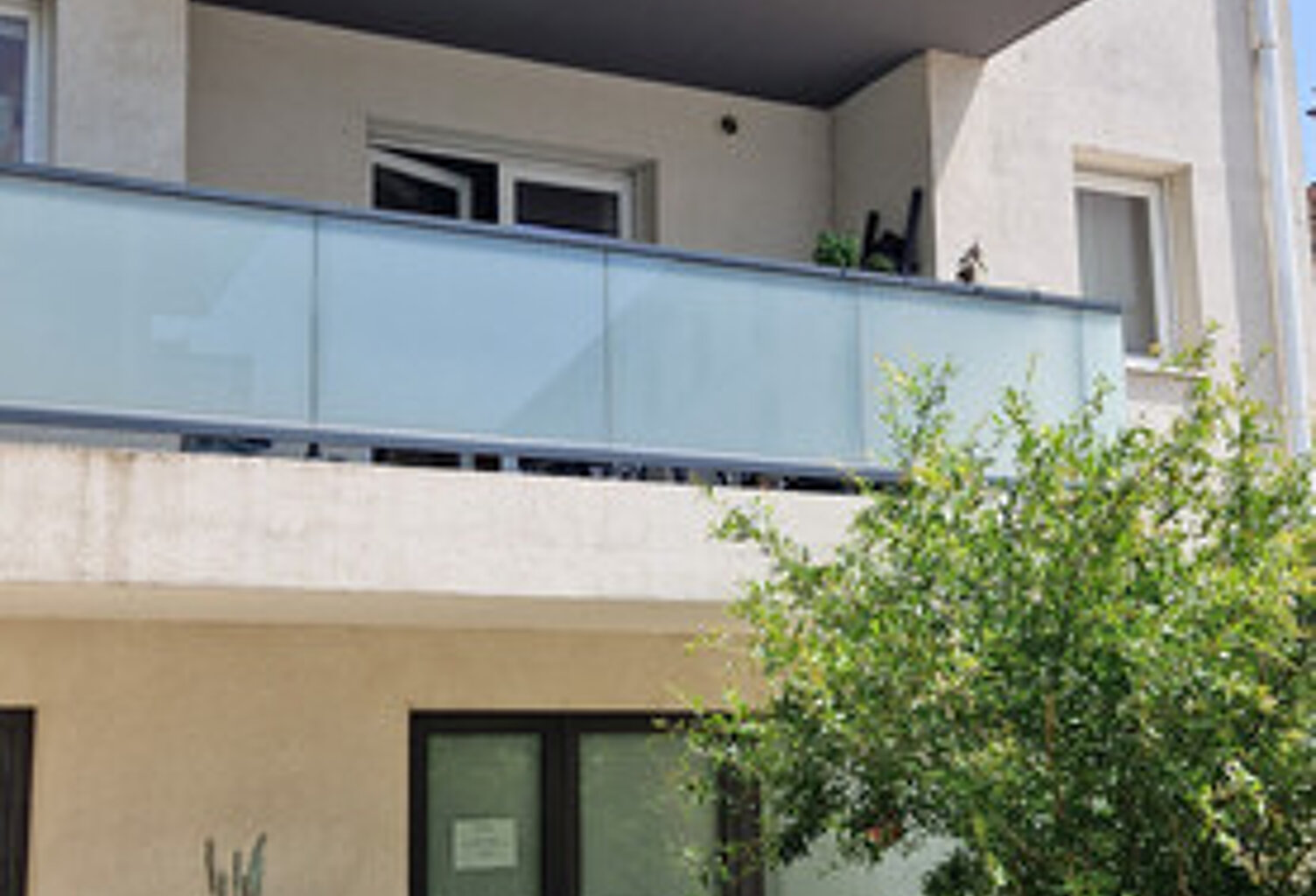 T3 — photo 1