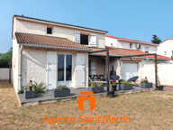 Villa — photo 2