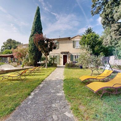 Maison 8 pièces 790000 €