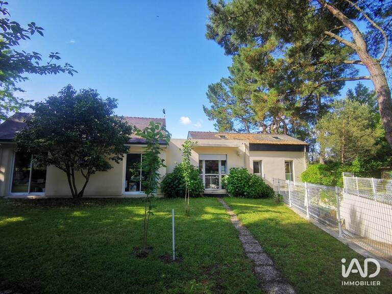 Vente Bureaux 130 m&sup2; — photo 1