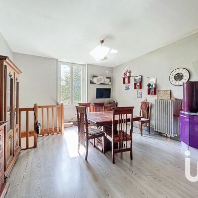 Appartement 4 pièces 150000 €