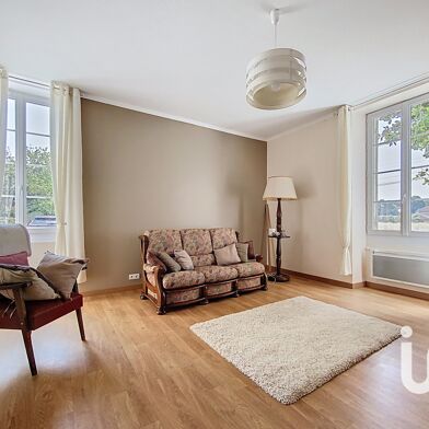 Maison 9 pièces 318500 €