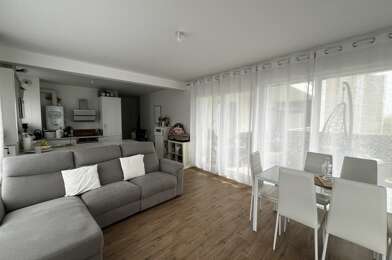 Appartement 3 pièces 251904 €
