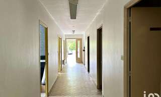 Commerce  162 m² à vendre à Floing (08200)