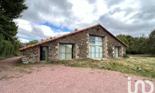 Maison 14 Pièces 386 m² à vendre à Le Girouard (85150)