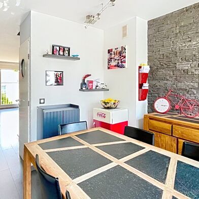 Appartement 4 pièces 449000 €