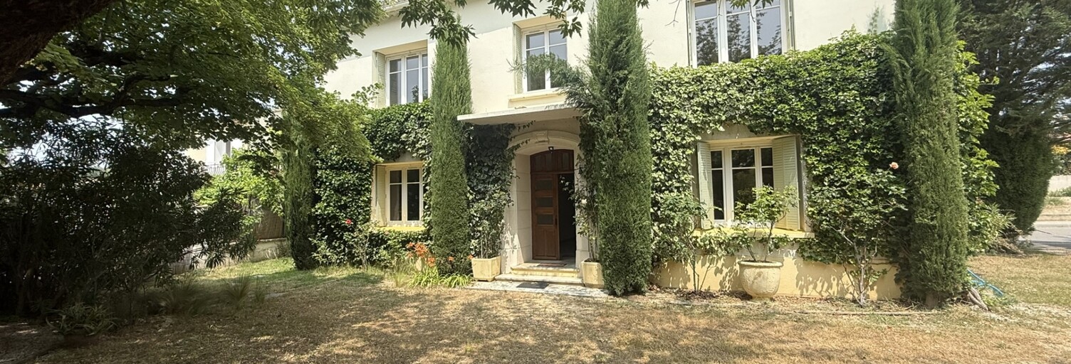 Maison 8 Pièces 250 m² à vendre à Rasteau (84110)