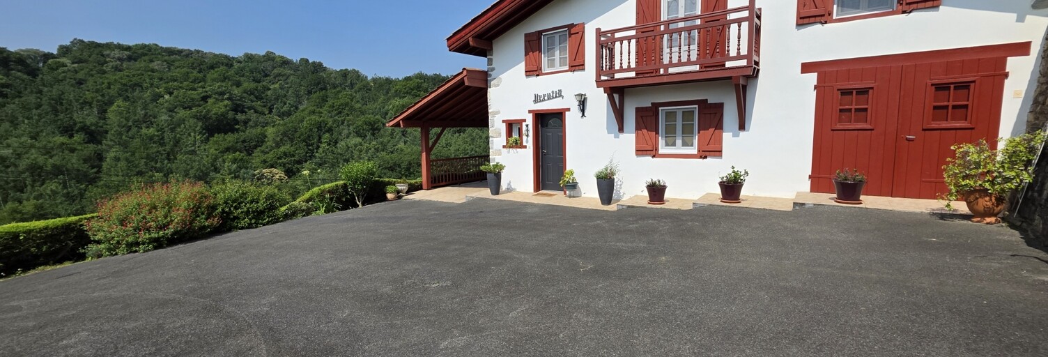 Maison 5 Pièces 100 m² à vendre à Beyrie-sur-Joyeuse (64120)