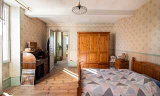 Maison 8 Pièces 262 m² à vendre à Poyartin (40380)