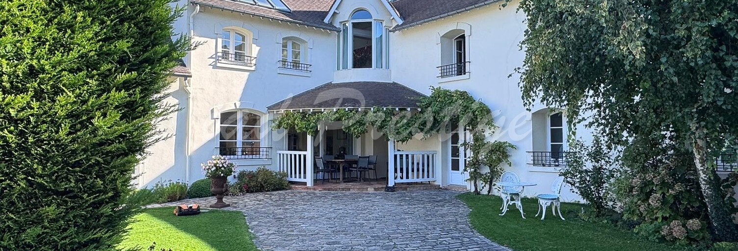 Maison 14 Pièces 867 m² à vendre à Noisy-le-Roi (78590)