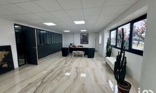 Commerce  410 m² à louer à Moissy-Cramayel (77550)