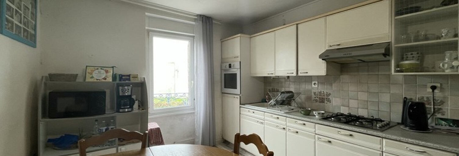 Immeuble   m² à vendre à Lannilis (29870)