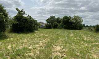 Terrain  2005 m² à vendre à La Couronne (16400)