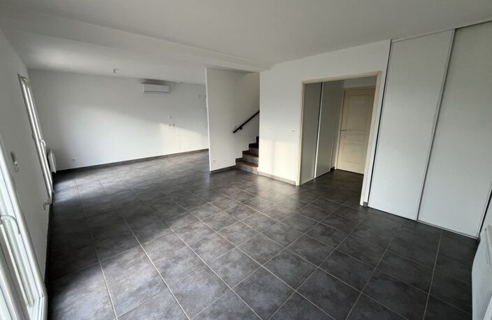 Vente maison 3 pièces 72 m² Saint-Alban (31140) — photo 2